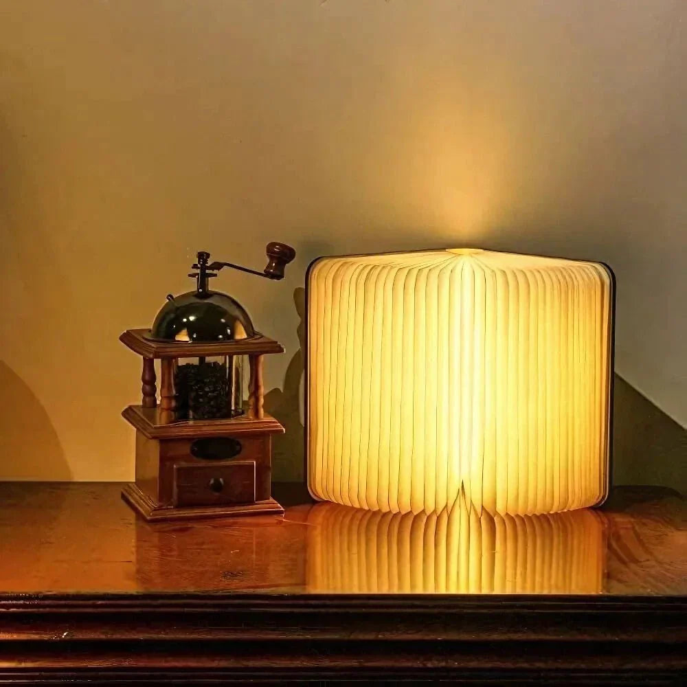 Foldable 360° Rechargeable Table Lamp for Versatile Lighting
