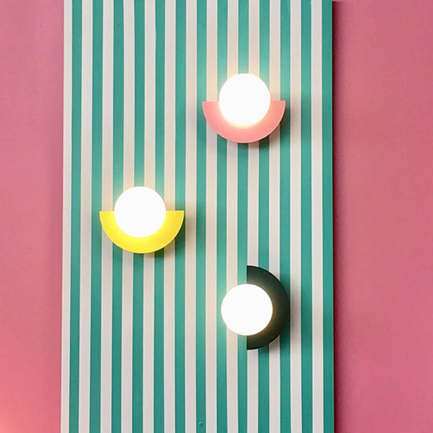 Modern Minimalist Colorful Glass Sphere Semicircle 1-Light Wall Sconce Lamp