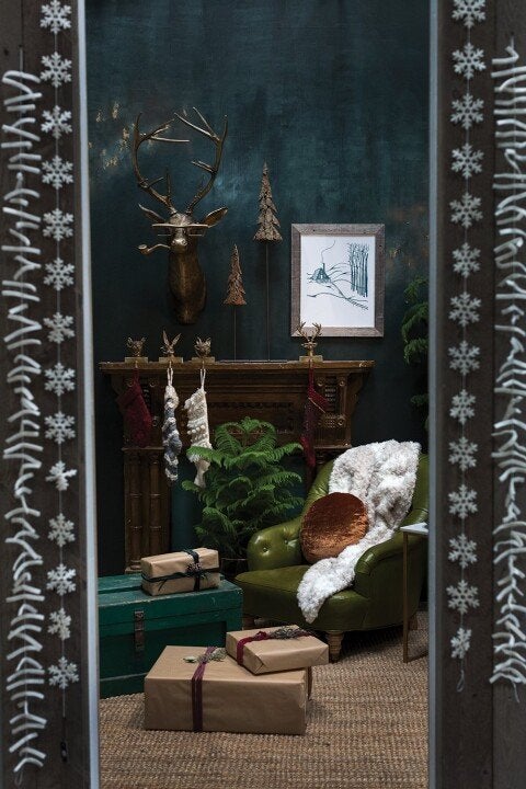 Unique Animal Head Wall Decor for Home - Stylish Accent Piece-Orizon Depot