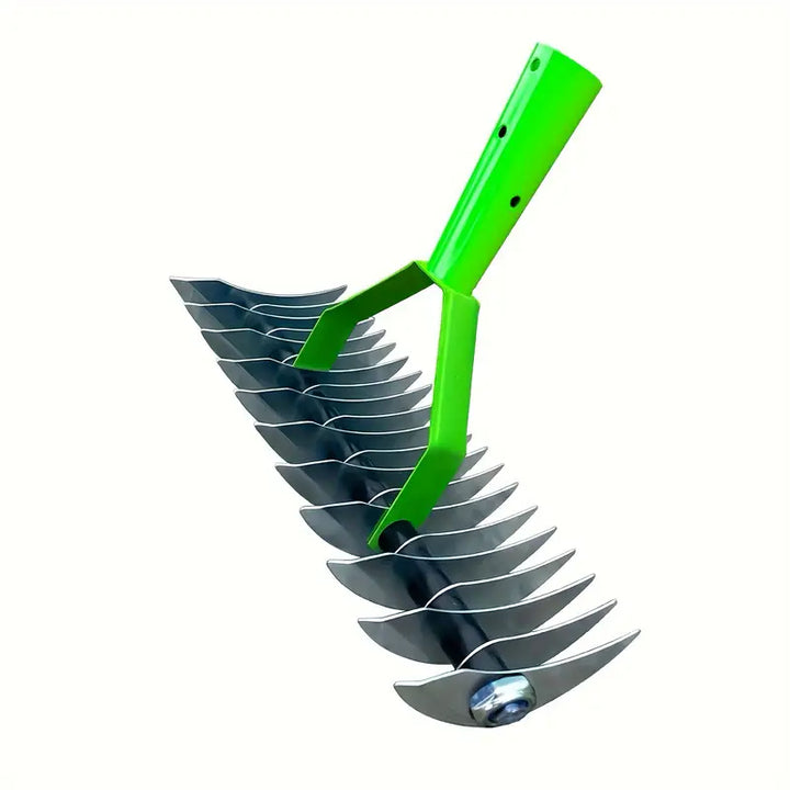 Long Reach Thatch Rake for Efficient Dethatching of Dead Grass