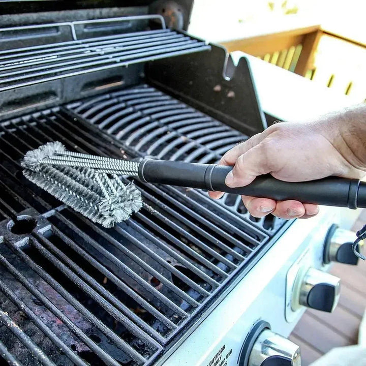 Stainless Steel BBQ Grill Grate Cleaning Brush | Removes Residue | Secure Grip