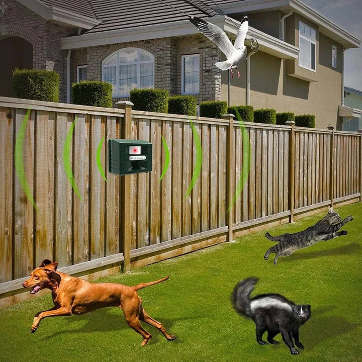 Ultrasonic Bird Repeller for Effective Woodpecker Control