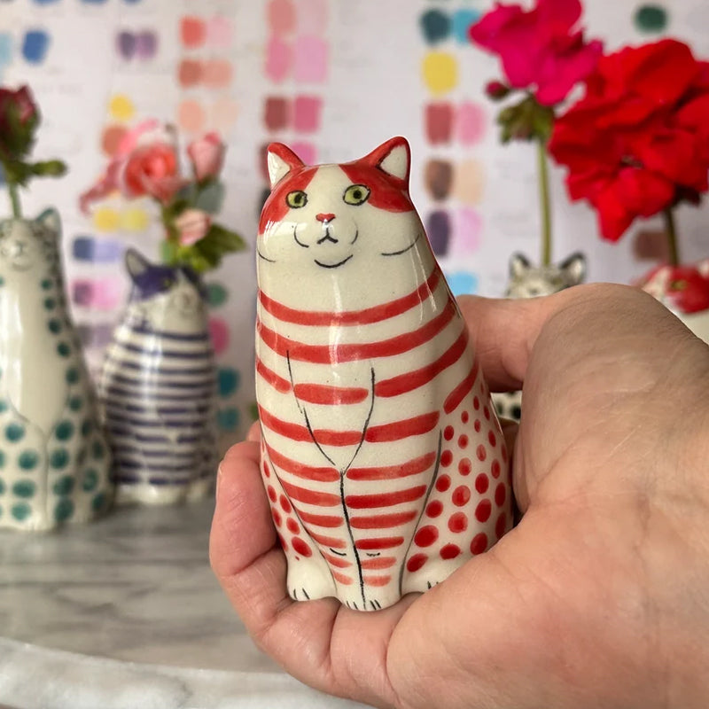 Dotted Cat Vase - Unique Decorative Ceramic Flower Holder-Orizon Depot