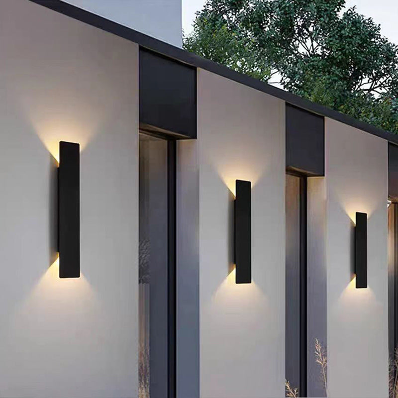Modern Minimalist Waterproof Long Strip Aluminum Acrylic LED Wall Sconce Lamp for Patio