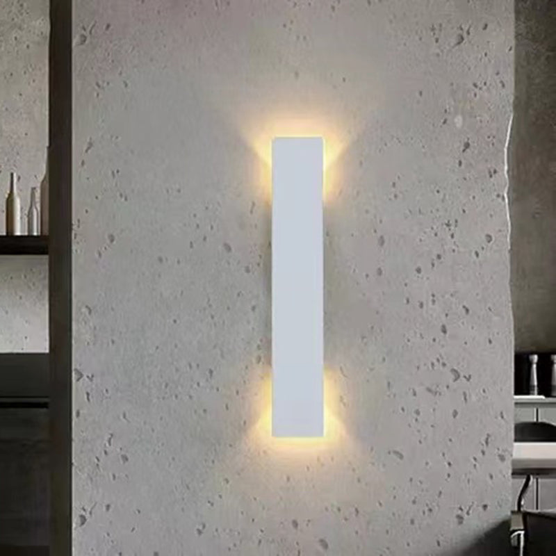 Modern Minimalist Waterproof Long Strip Aluminum Acrylic LED Wall Sconce Lamp for Patio
