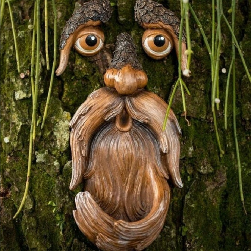 Nature-Inspired Tree Face Bird Feeder Station for Outdoor Decor-Orizon Depot