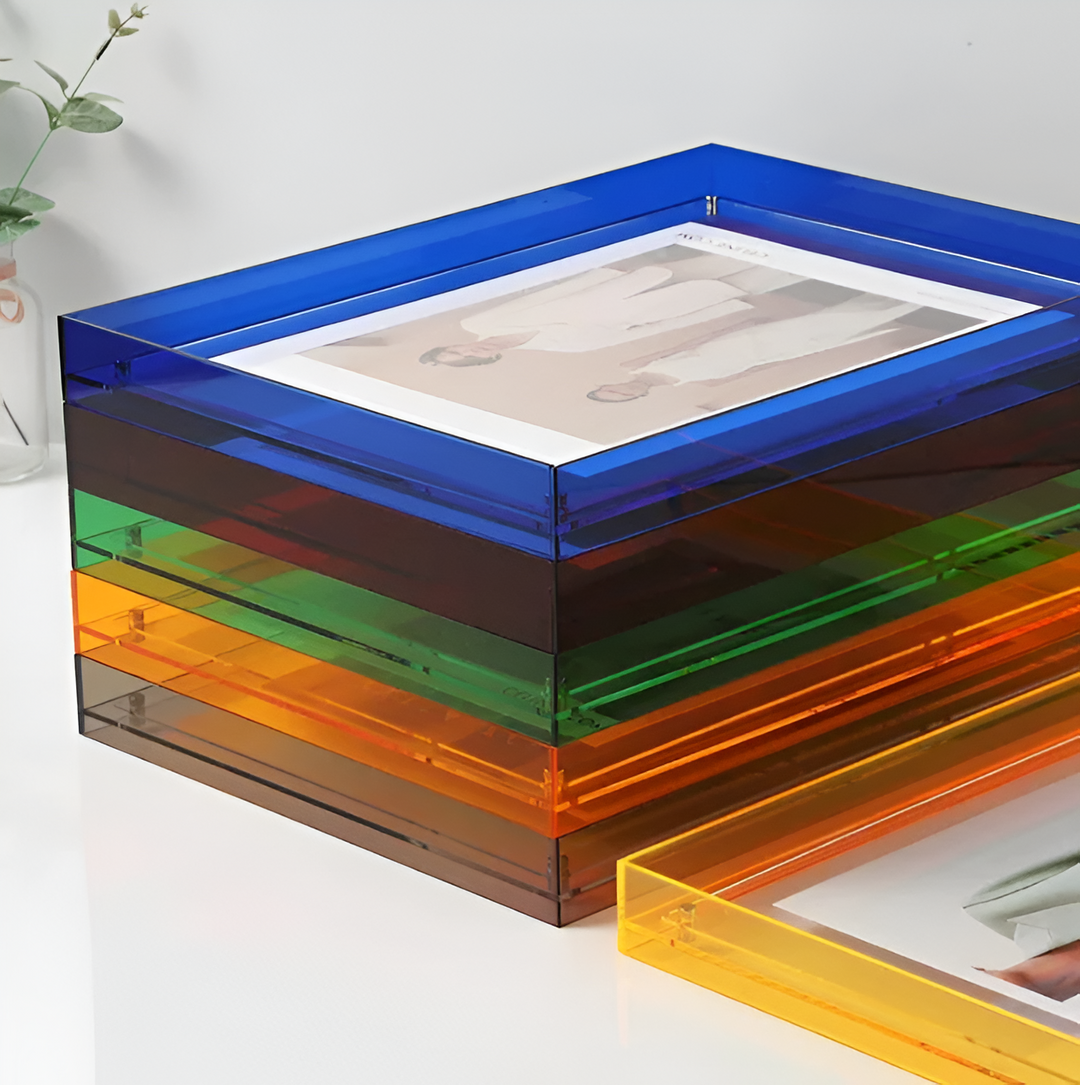 Modern Minimalist Acrylic Photo Frame for Stylish Display