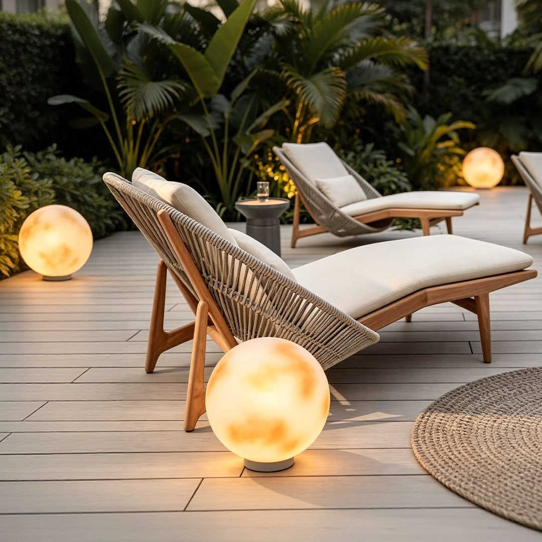 Moon-Shaped Stone Outdoor Decorative Pillar Light