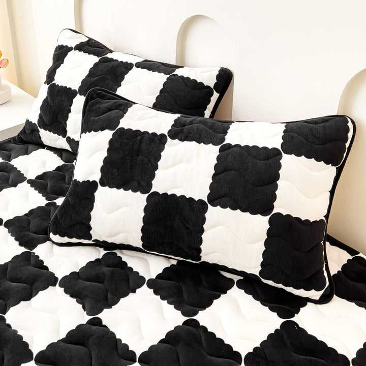 Milk Velvet Checked Fitted Sheet Mattress Cover for Cozy Bedding-Orizon Depot
