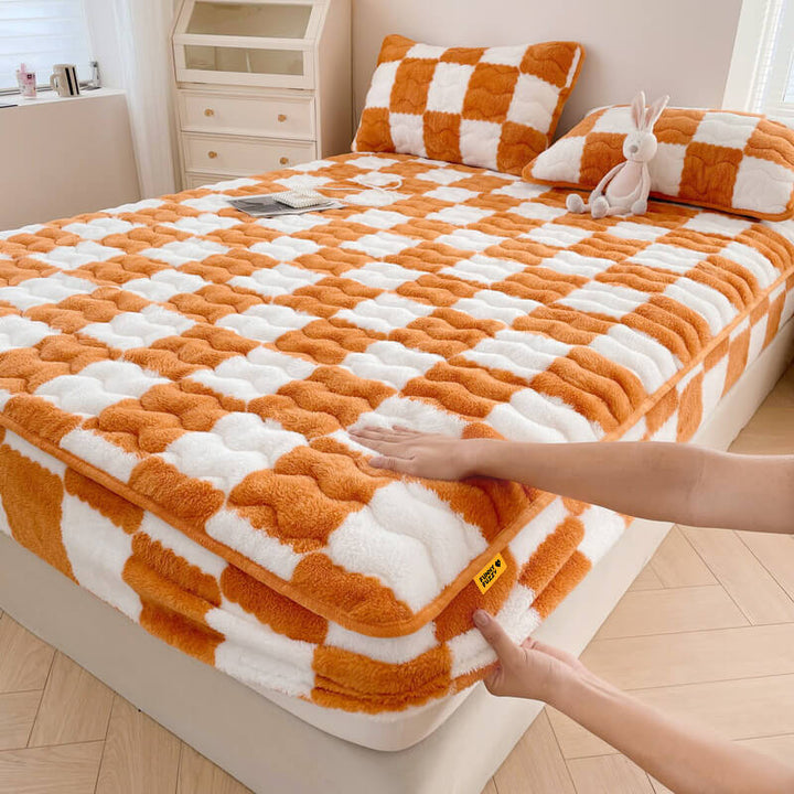 Milk Velvet Checked Fitted Sheet Mattress Cover for Cozy Bedding-Orizon Depot