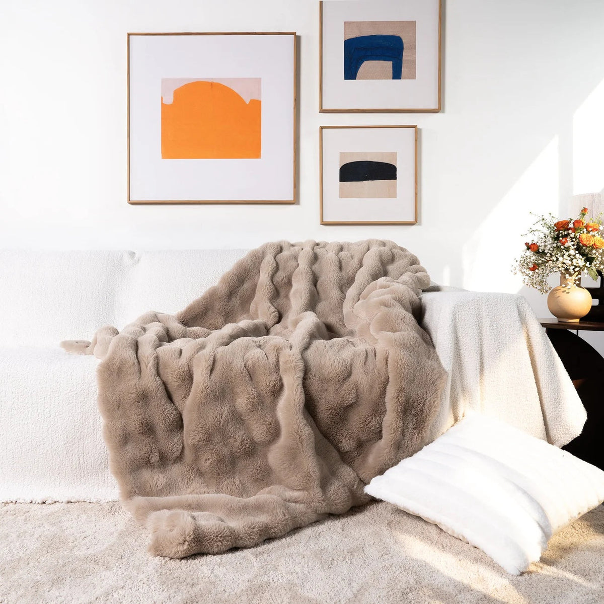 Cozy Ultra-Soft Throw Blanket for Ultimate Comfort - Outdoor Decor