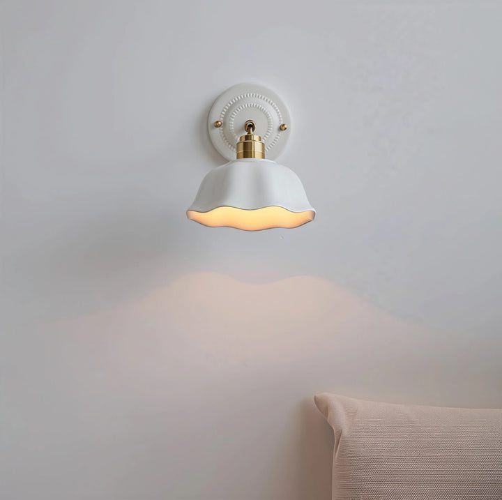 Vintage Cream Ceramic Wall Lamp | Elegant Lighting for Modern Homes