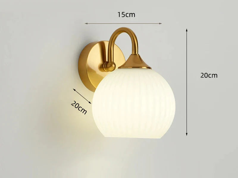 Modern Chrome Wall Lamp | Minimalist Design for Contemporary Spaces