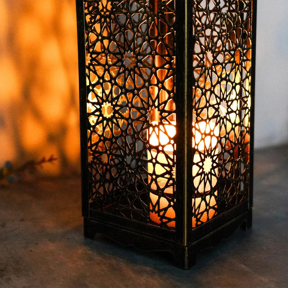 Vintage Oriental Lantern - Elegant Candle Holder for Home Decor-Orizon Depot