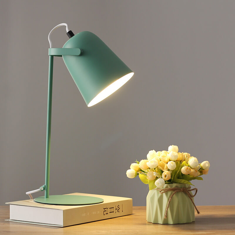 Nordic Style Macaron Color Creative Iron Bucket 1-Light Table Lamp
