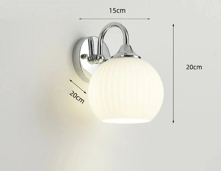 Modern Chrome Wall Lamp | Minimalist Design for Contemporary Spaces
