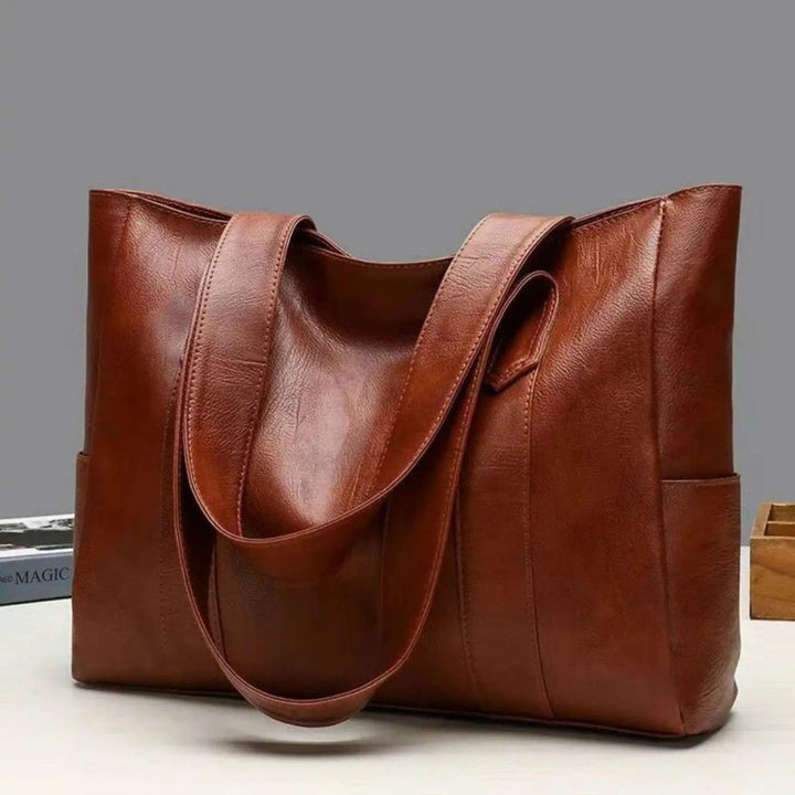 Stylish Leather Shoulder Bag with Vintage Design and Sleek Finish-Orizon Depot