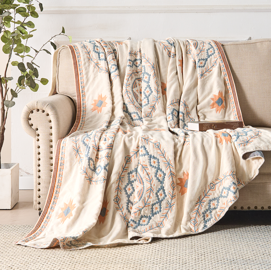 Cozy Bohemian Blanket for Restful Sleep and Comfort - Outdoor Decor