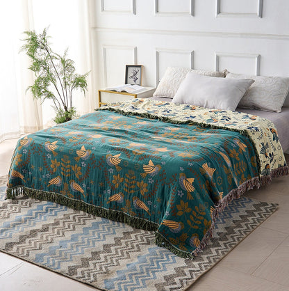 Reversible Cozy Scandinavian Style Blanket for Bed & Sofa Comfort