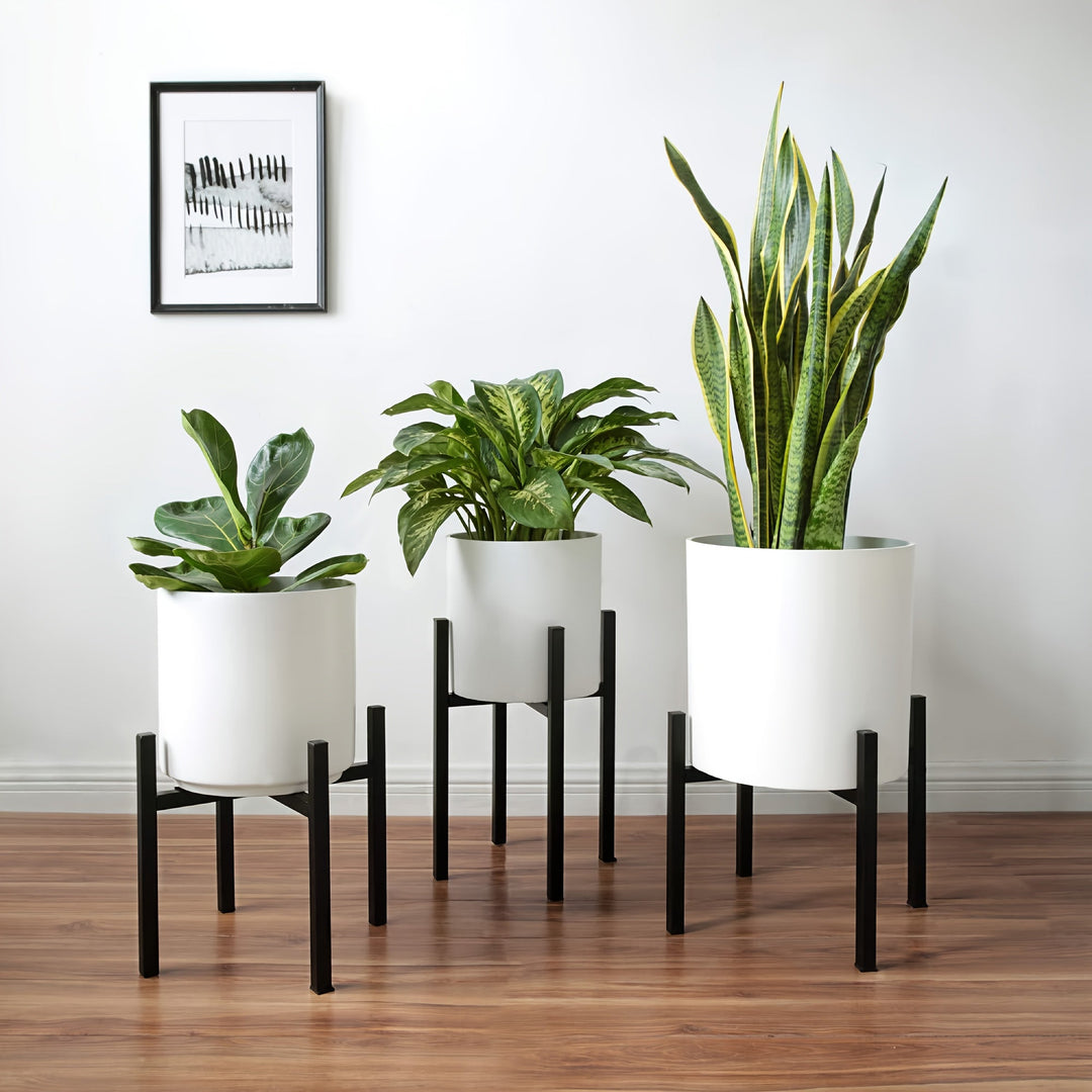 Adjustable Metal Plant Stand | Modern Indoor and Outdoor Planter Holder