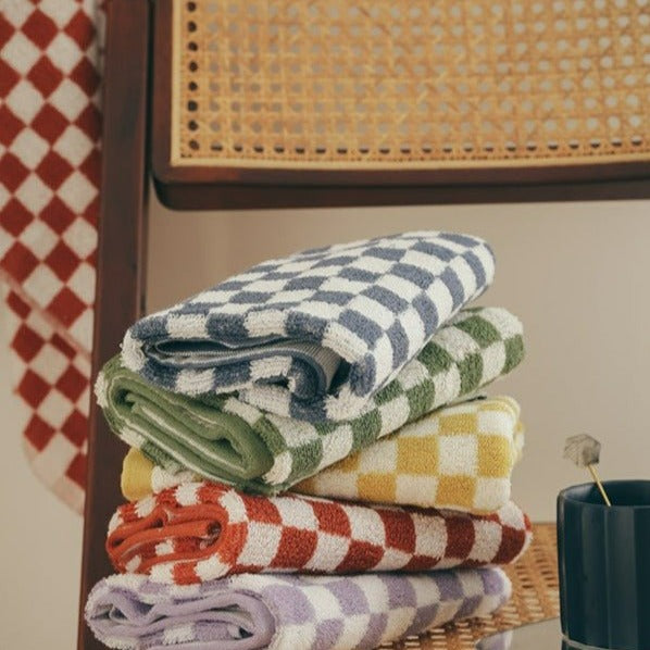 Classic Checkerboard Towel Set - Stylish and Absorbent Towels-Orizon Depot