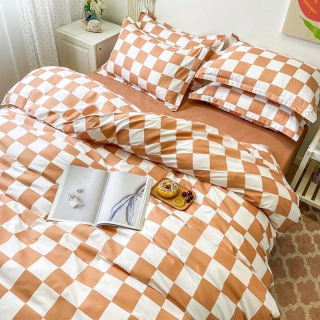 Checked Bedding Set for Cozy Bedroom Decor-Orizon Depot