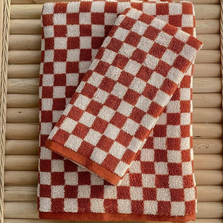 Classic Checkerboard Towel Set - Stylish and Absorbent Towels-Orizon Depot