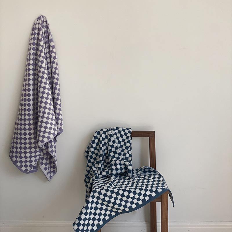 Classic Checkerboard Towel Set - Stylish and Absorbent Towels-Orizon Depot