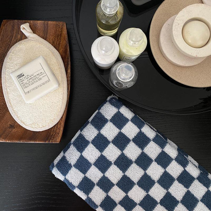 Classic Checkerboard Towel Set - Stylish and Absorbent Towels-Orizon Depot