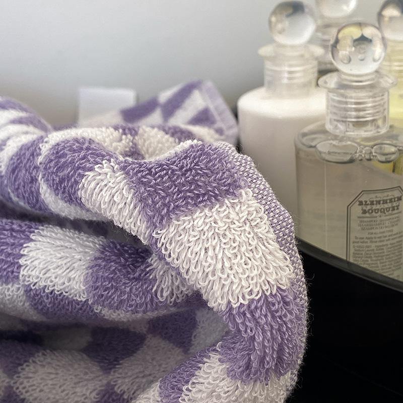 Classic Checkerboard Towel Set - Stylish and Absorbent Towels-Orizon Depot