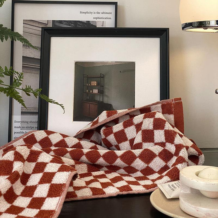 Classic Checkerboard Towel Set - Stylish and Absorbent Towels-Orizon Depot
