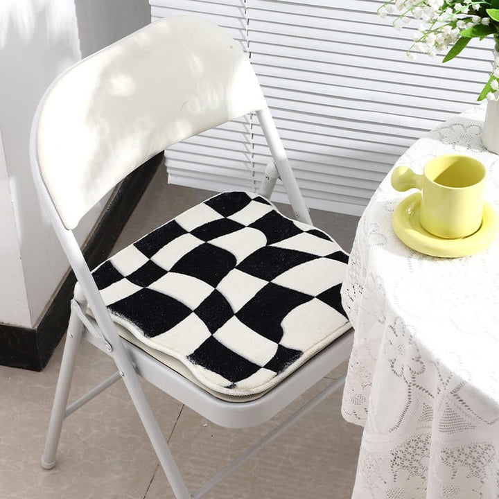 Curvy Checker Mini Tufted Area Rug for Stylish Home Decor-Orizon Depot