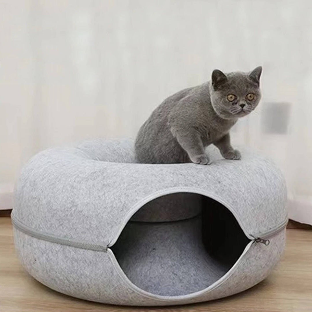Cozy Round Cat Bed for Ultimate Comfort and Relaxation