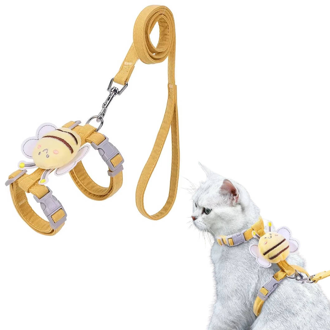 Adjustable Cat Collar and Harness Set for Comfort and Safety