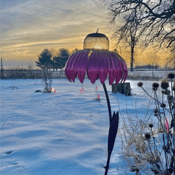 SEO Title: Coneflower-Shaped Bird Feeder for Backyard Birdwatching