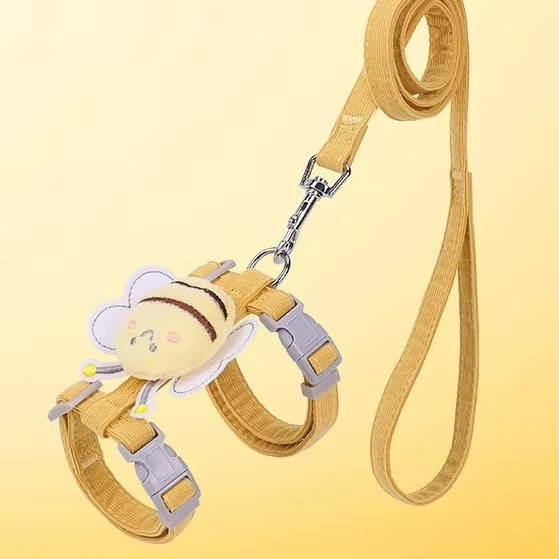 Adjustable Cat Collar and Harness Set for Comfort and Safety