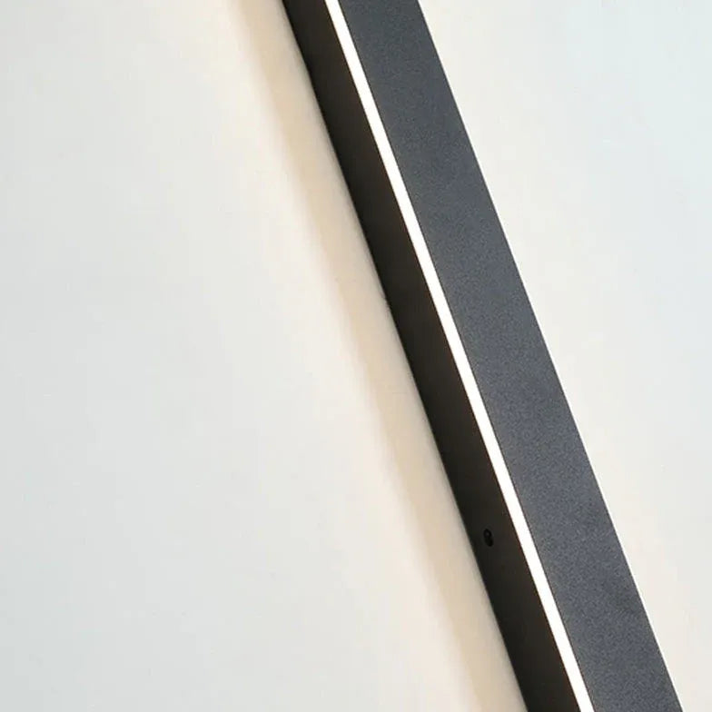 Linear Black Minimalist LED Outdoor Wall Light-Orizon Depot