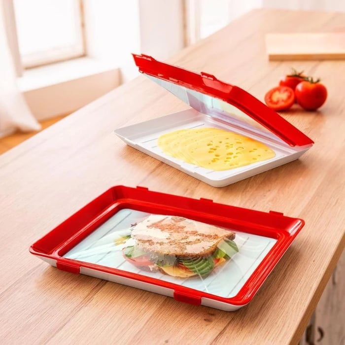 Storage Plate for Prolonged Food Freshness with Stretch Seal Film