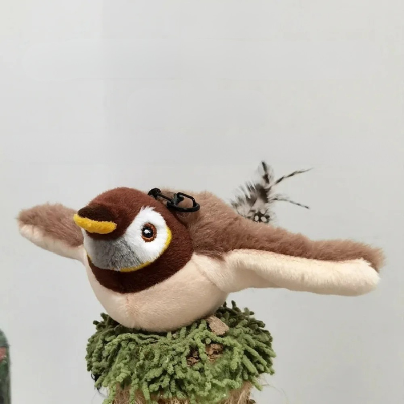 Engaging Flapping Bird Toy for Cats - Interactive Playtime Fun