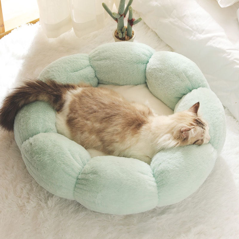 Cozy Deep Sleep Flower Shape Cat Bed for Ultimate Comfort-Orizon Depot