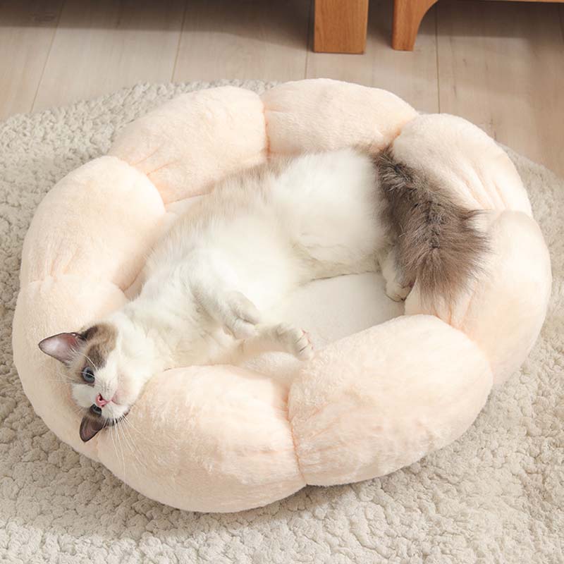 Cozy Deep Sleep Flower Shape Cat Bed for Ultimate Comfort-Orizon Depot