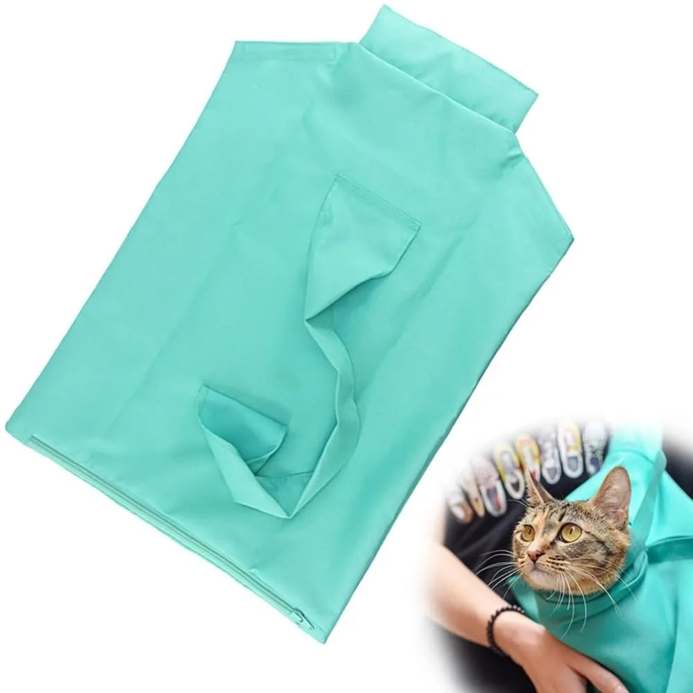 Travel Cat Carrier Pouch for Scratch-Resistant Comfort