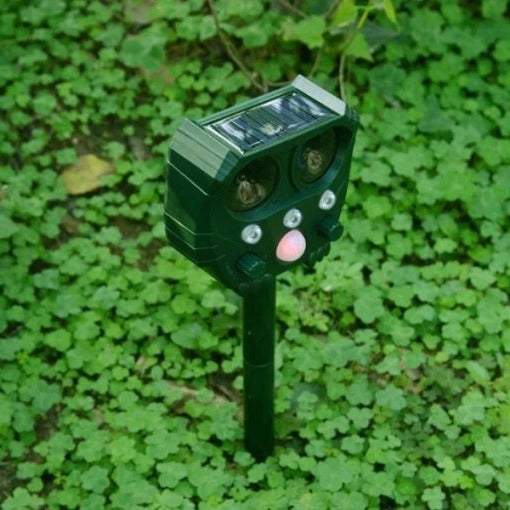 Solar Ultrasonic Snake Repeller for Effective Pest Control