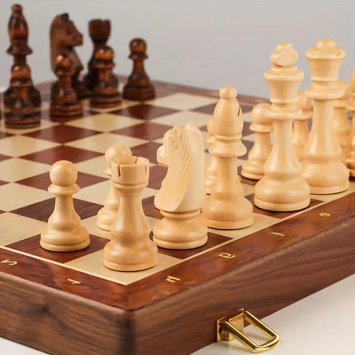 Classic Wooden Chess Set for Strategy and Fun