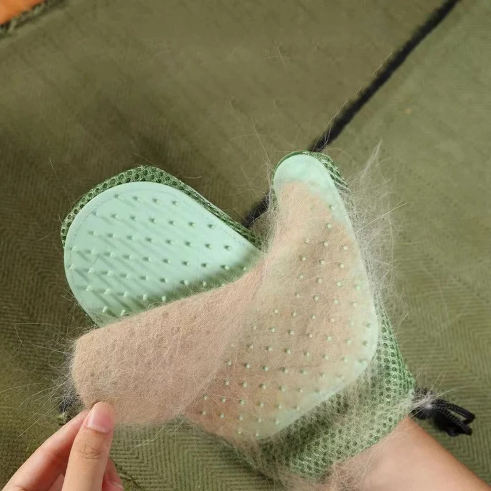 Dual-Sided Cat Grooming Glove for Easy Fur Removal