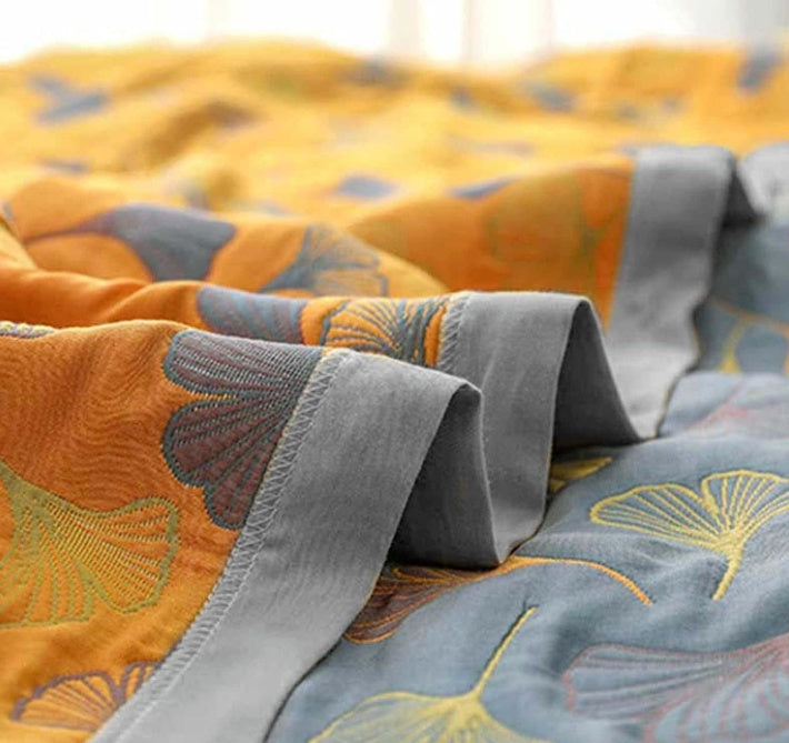 Stylish Leaf Throw Blanket for Home Decor - Indoor & Outdoor Use
