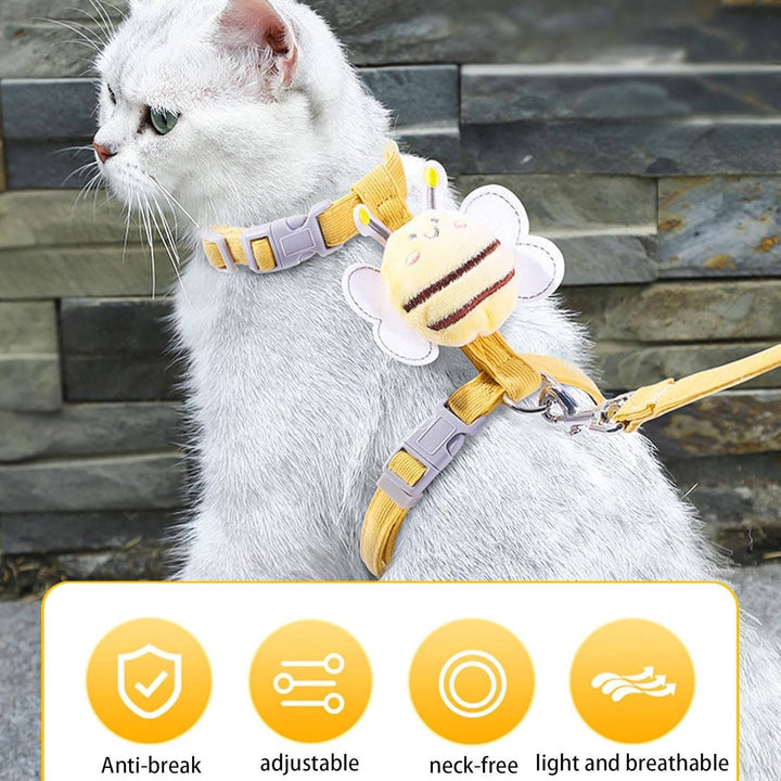 Adjustable Cat Collar and Harness Set for Comfort and Safety