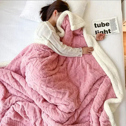 Cozy Thick Lambswool Blanket – Perfect for Winter Evenings
