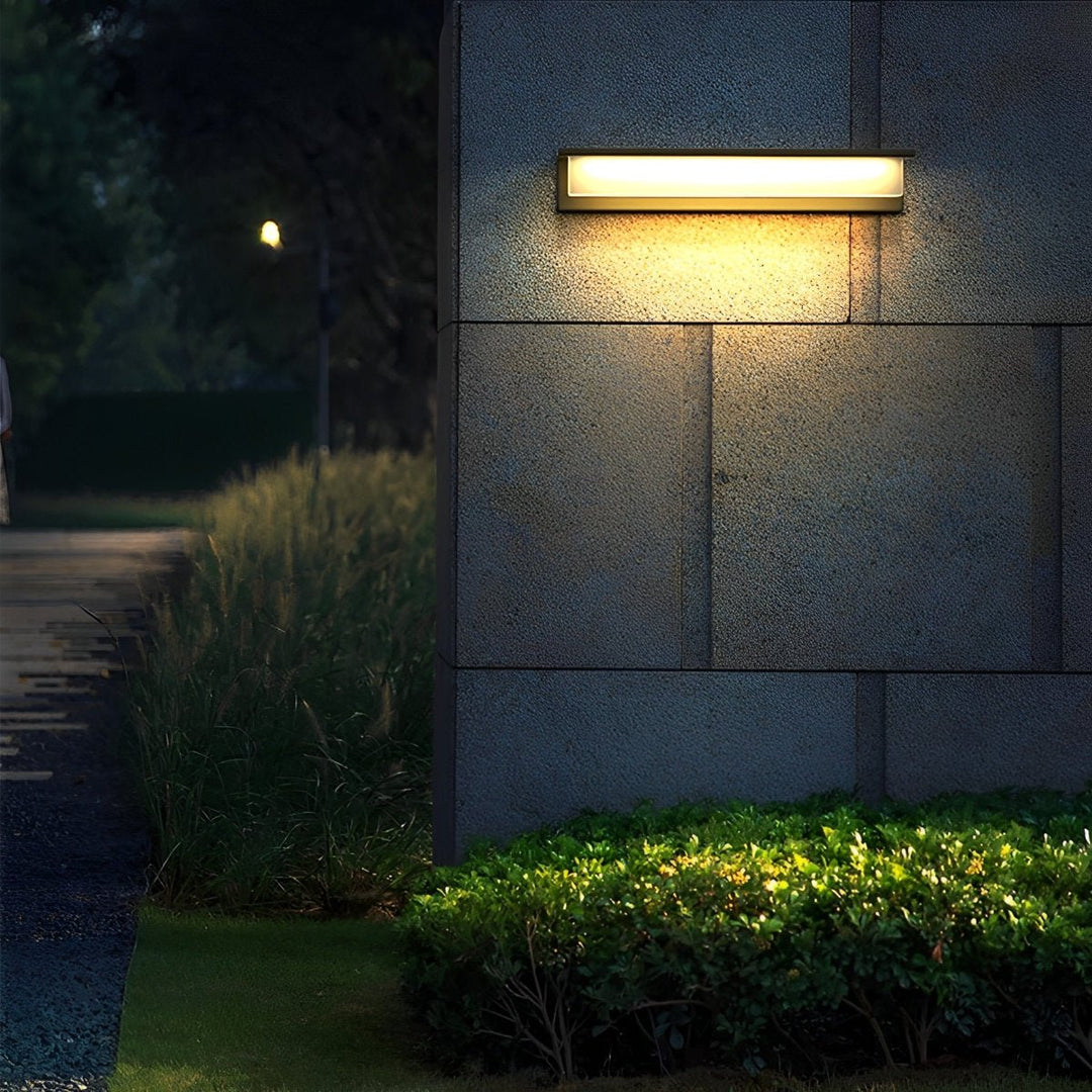 Modern Waterproof LED Outdoor Strip Light