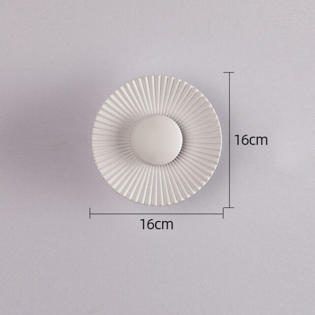Modern Metallic Sun Design Wall Lamp